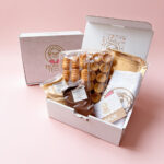 box cannoli e tartellette misti